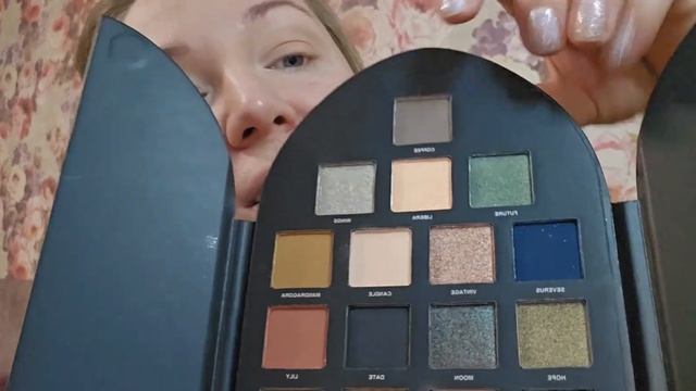 Собирайся со мной тени #beautybomb #косметика #макияж #собирайсясомной