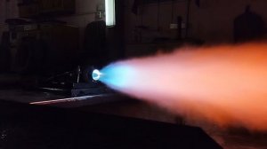 Опыты с центральным телом в жрд