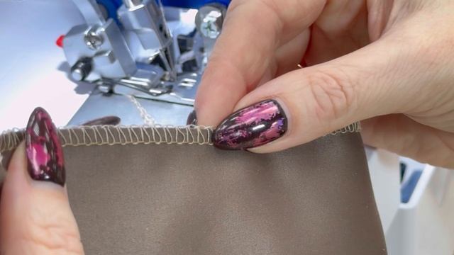 Juki MO-680 - обзор оверлока