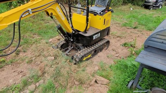 Hightop HT10 1 Ton Mini Excavator Review by Homeowner