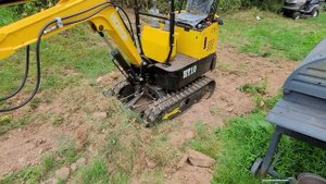 Hightop HT10 1 Ton Mini Excavator Review by Homeowner