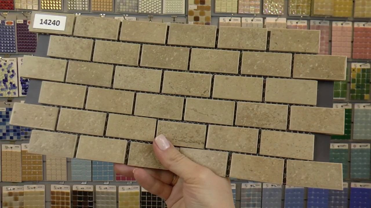 Коричневая керамическая мозаика кирпичной кладкой
