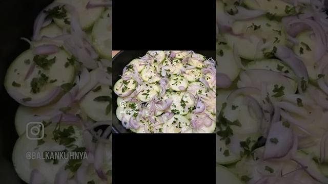 Кабачки, запеченные с болгарским перцем (Тиквички, печени с чушки) Рецепт смотреть онлайн