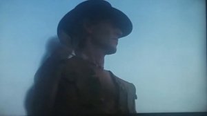 Mick Dundee makes a " telephone call ". Crocodile Dundee II (1988) clip
