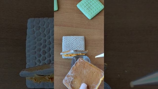 Пряничный домик / пряничный домик с подсолнухом / Пасхальный домик