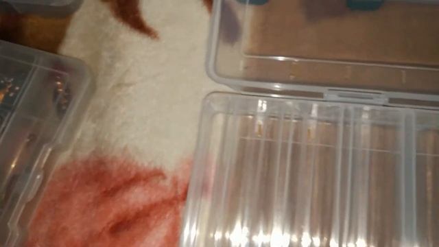 Двухсторонняя коробка для воблеров 14 отсеков из Китая смотреть онлайн