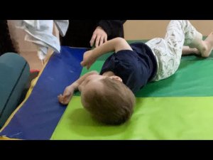 Занятие при лабиринтно-тоническом, АШТР и гиперкинезах