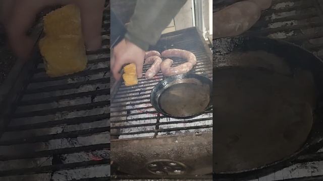 Стейки под импровизированным соусом #еда #кулинария #вкусно #вкуснаяеда #food #cooking #блюдо #юмор смотреть онлайн