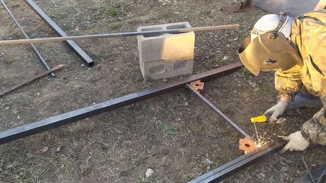 Простая буровая установка для бурения свай ТИСЭ. ДЕЛАЮ БУРОВУЮ УСТАНОВКУ ДЛЯ СВАЙ ТИСЭ САМ. смотреть онлайн