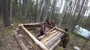 Хижина у реки. Полы готовы! Новое укрытие от непогоды!