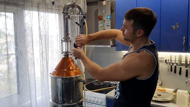 СУПЕР брага на муке с 2 дроЖЖами, для получения пшеничной водки в домашних условиях. смотреть онлайн