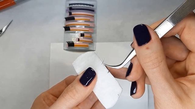 Наращивание на выбивающиеся реснички