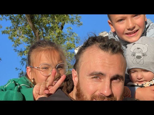 К￼ак ОТДЫХАЕТ многодетный папа