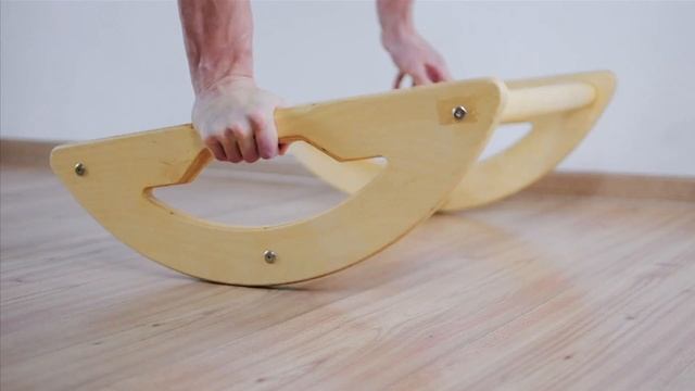 ЭТОТ ТРЕНАЖЕР ТЕБЯ УДИВИТ! БАЛАНСИРОВОЧНЫЙ РОКЕР. смотреть онлайн