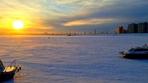 1000046412.mp4 Аномальное тепло в Иркутске! Корабль-музей ледокол Ангара и красивый закат на Ангаре.