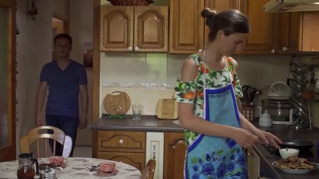 Слепая: Черные сердечки, Двадцать лет назад, Сова и жаворонок, Кулак