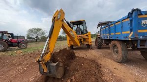 JCB 3dx Backhoe Loading Murum in Tata Truck Swaraj 744 Mahindra Arjun Novo Tractor