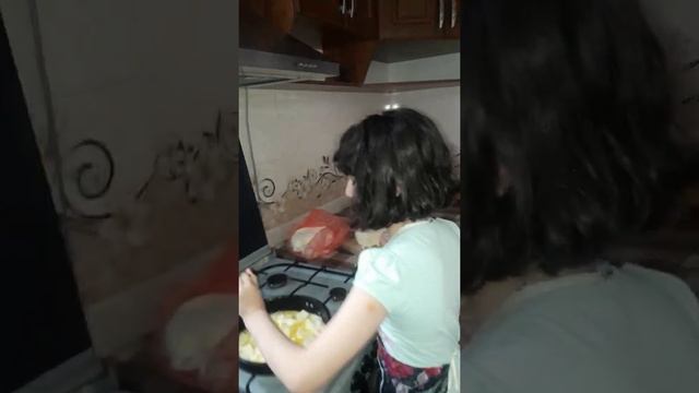 Мэри готовит борани смотреть онлайн