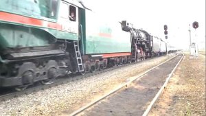 Паровозы П36-0120 и ЛВ-0182