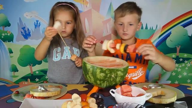 Шашлык из фруктов | Фруктовое барбекю на гриле из арбуза