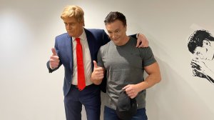 Один день из жизни Илона Маска и Дональда Трампа.