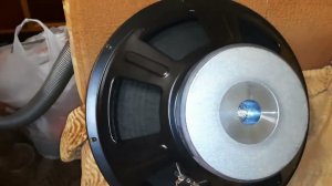 Кошмарим эстрадный сабвуфер 15''