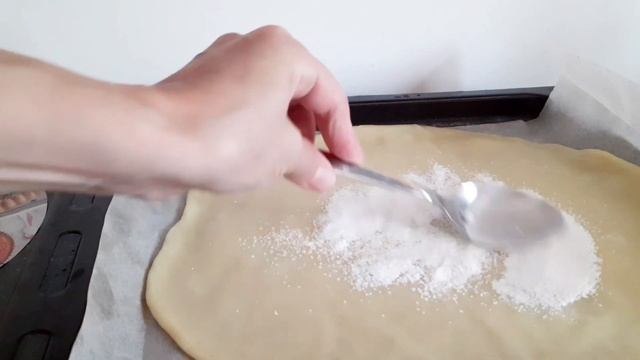 Галета с абрикосами! Рассыпчатое и хрустящее тесто и нежная начинка!  В сезон ягод и фруктов!
