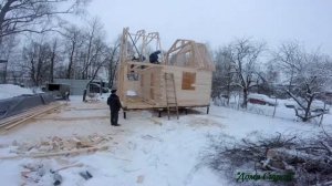 Как мы строим дом 6х6 из бруса с с ломаной крышей с террасой и балконом D10. Все этапы строительства