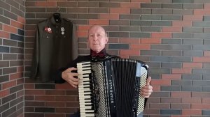 Когда поют Курсанты песню - девчонкам сразу интересней!