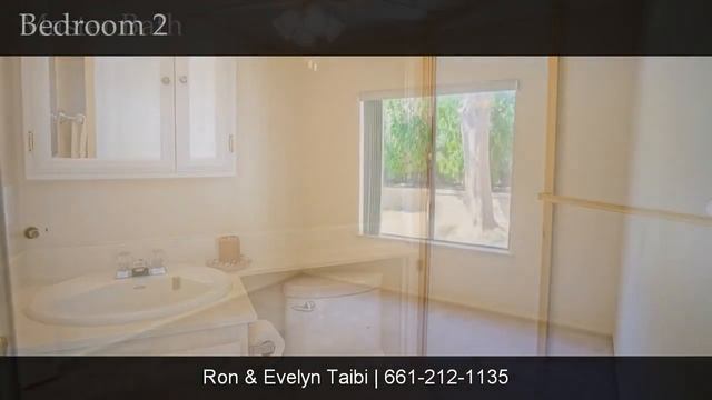 Single Story Home In Valencia's Tempo Tract смотреть онлайн