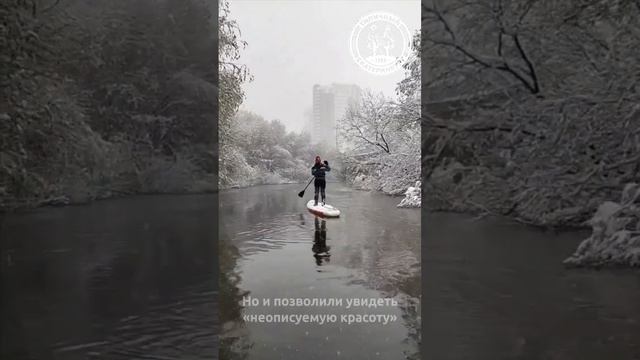 Сплав по реке в майский снегопад