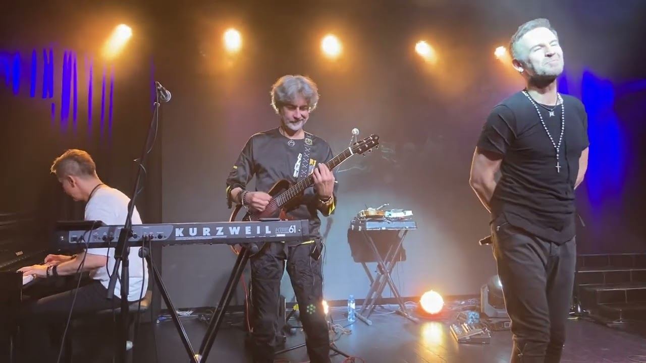 Plazma. Take my love. Сначала черновик , затем чистовик . Максим за фортепиано. смотреть онлайн