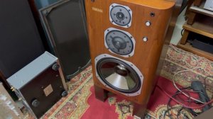Колонки Yamaha ns 2000