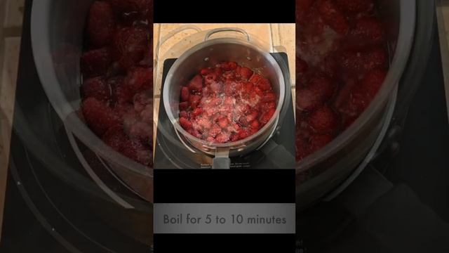 Raspberry Coulis - Raspberry Dessert Sauce смотреть онлайн