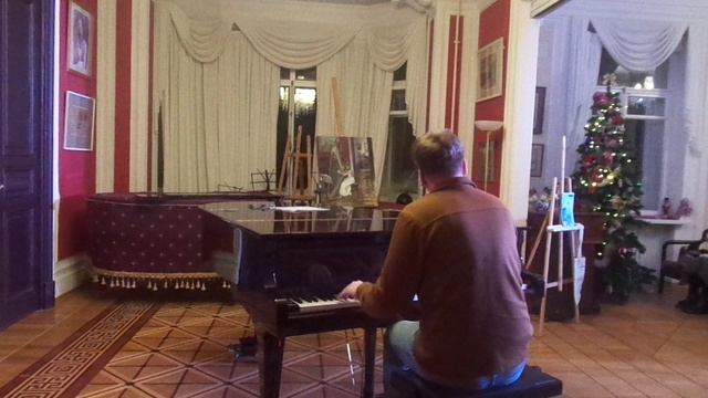 Автор-исполнитель Савва Гончаров, концерт в музее-квартире Бенуа