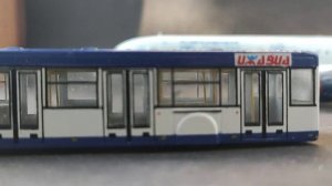 Модель аэродромного автобуса МАЗ. Масштаб 1/144.