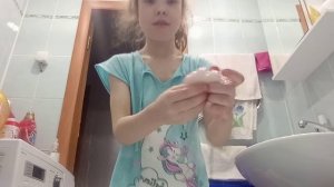 000453.mp4