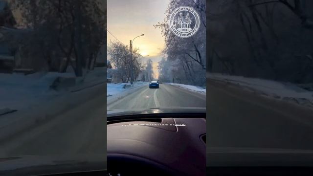 Гонщик на Porsche 911 рассекает по Екатеринбургу