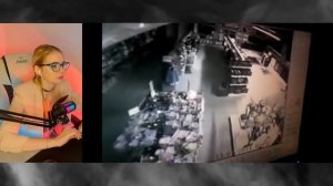 ДЕМОН вселился в кота ▶ РЕАКЦИЯ от Маруси на страшные видео