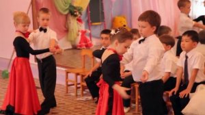 Танец "Танго" дети подг.гр. Детский сад "Бабочка"