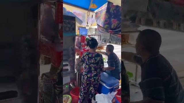 Máy đóng gói nước mắm cho quán Bánh Cuốn Phú Lâm смотреть онлайн