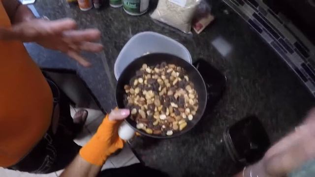 Rock Star Trail Mix - go2kitchens.com Episode 25 смотреть онлайн