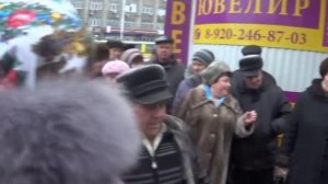 И снова Юрий Коротеев из Липецка на своей гармошке с пляской и песнями.Видео Ланских.