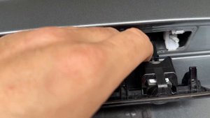 VOLVO XC90 II Установка  омывателя задней камеры