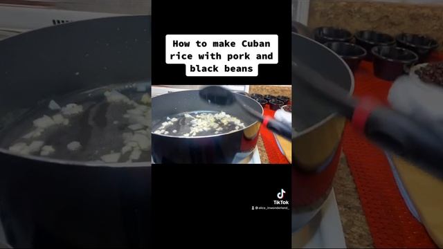 Como hacer arroz Cubano con frijoles negros y costilla de Cerdo смотреть онлайн
