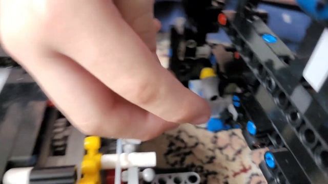 сборка Бугатти Широн, Bugatti Chiron из lego. ЧАСТЬ 2. всего пять частей смотреть онлайн