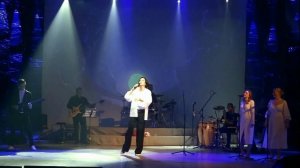 "Лунный вальс" - муз. и сл. А.Молдалиева