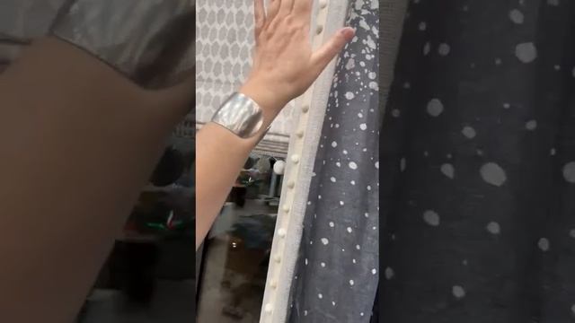 ГОТОВЫЙ КОМПЛЕКТ ШТОР В ШОУРУМЕ.