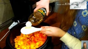 Готовим рагу из тыквы в мультиварки вместе.