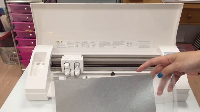 How to Create a Layered Two-Color Decal With The Silhouette Cameo 3 смотреть онлайн